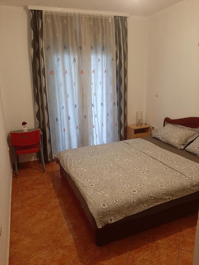 Apartments Nurkovic Dobrá Voda Zimmer foto