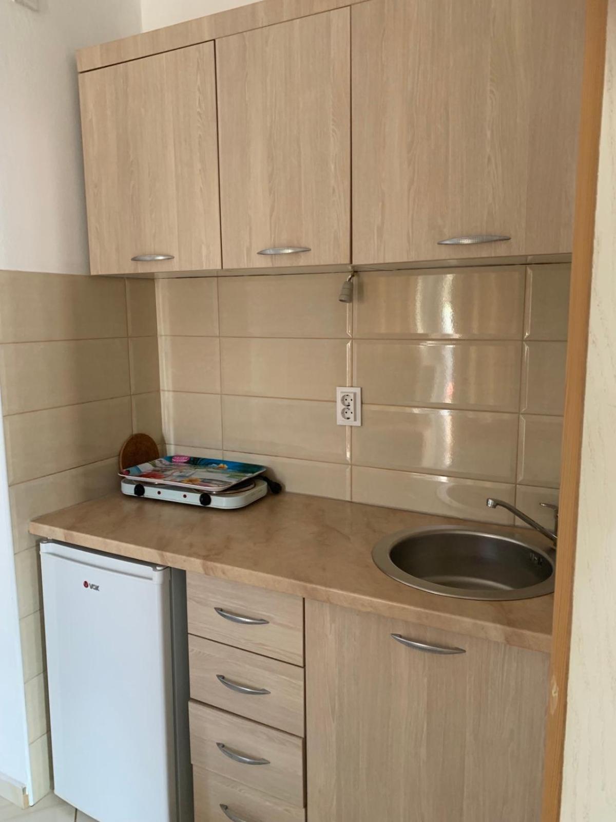 Apartments Nurkovic Dobrá Voda Zimmer foto